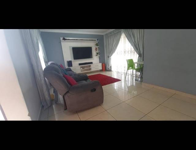 3 BEDROOM HOUSE FOR SALE IN NOORDWYK